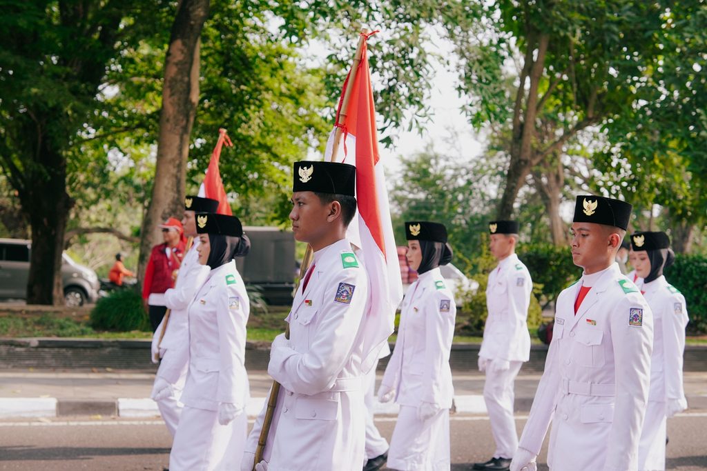 The Fascinating Origins of Bahasa Indonesia 1 indonesian flag